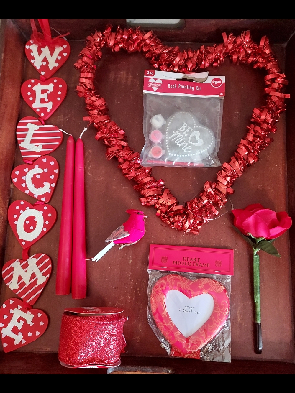 Red Valentine Heart Decor Set by